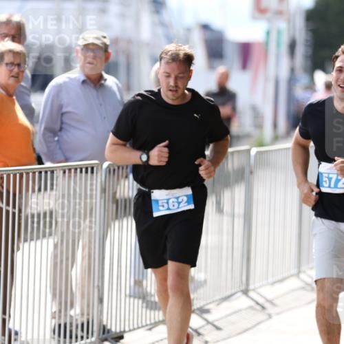 16.08.2026 - KN Förde Triathlon 2026 Antke Förster http://msf.ph/oto/10000326 16.08.2026 14:09:45 Laufen  meine-sportfotos.de