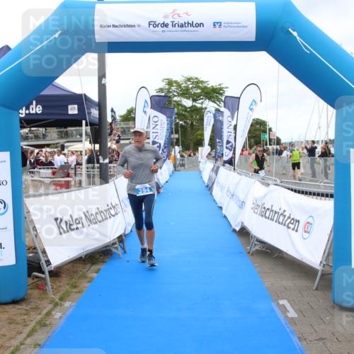 16.08.2026 - KN Förde Triathlon 2026 Markus Tischler http://msf.ph/oto/10000327 16.08.2026 12:17:42 Ziel 394, 394 meine-sportfotos.de