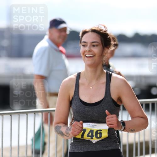 16.08.2026 - KN Förde Triathlon 2026 Antke Förster http://msf.ph/oto/10000336 16.08.2026 14:09:52 Laufen  meine-sportfotos.de