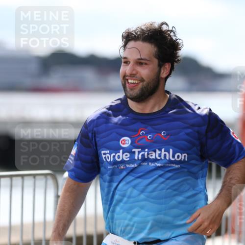16.08.2026 - KN Förde Triathlon 2026 Antke Förster http://msf.ph/oto/10000365 16.08.2026 14:11:05 Laufen  meine-sportfotos.de