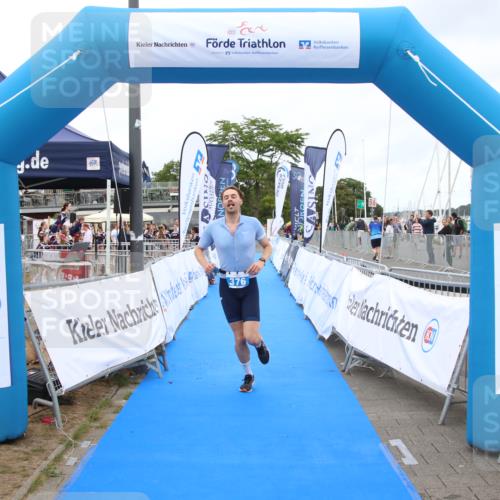16.08.2026 - KN Förde Triathlon 2026 Markus Tischler http://msf.ph/oto/10000371 16.08.2026 12:18:02 Ziel 376, 376 meine-sportfotos.de