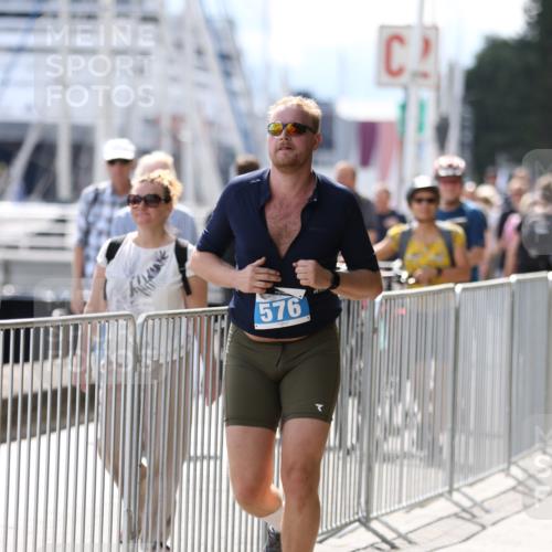 16.08.2026 - KN Förde Triathlon 2026 Antke Förster http://msf.ph/oto/10000373 16.08.2026 14:11:20 Laufen  meine-sportfotos.de