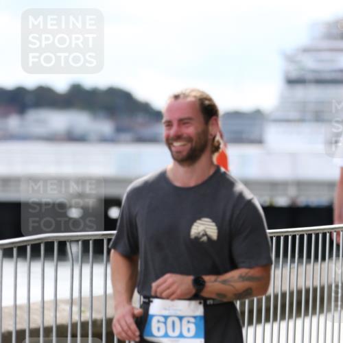 16.08.2026 - KN Förde Triathlon 2026 Antke Förster http://msf.ph/oto/10000412 16.08.2026 14:13:35 Laufen  meine-sportfotos.de