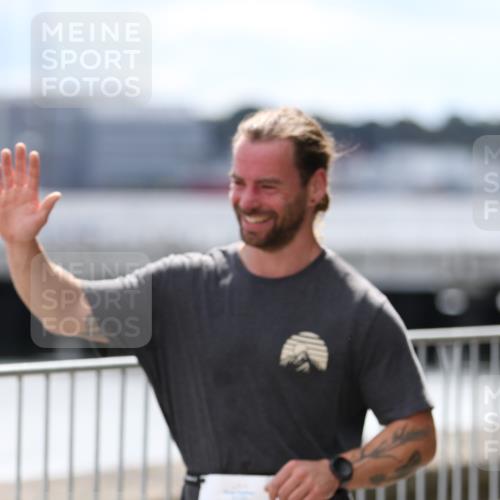 16.08.2026 - KN Förde Triathlon 2026 Antke Förster http://msf.ph/oto/10000413 16.08.2026 14:13:36 Laufen  meine-sportfotos.de