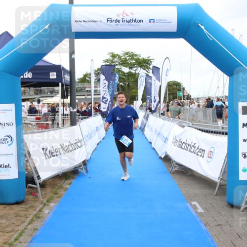 16.08.2026 - KN Förde Triathlon 2026 Markus Tischler http://msf.ph/oto/10000414 16.08.2026 12:19:01 Ziel 385, 401, 385, 401 meine-sportfotos.de