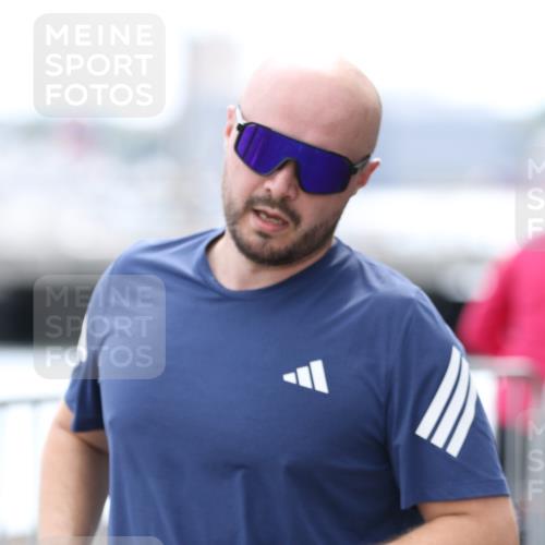 16.08.2026 - KN Förde Triathlon 2026 Antke Förster http://msf.ph/oto/10000470 16.08.2026 14:17:04 Laufen  meine-sportfotos.de