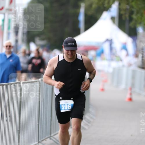 16.08.2026 - KN Förde Triathlon 2026 Antke Förster http://msf.ph/oto/10000476 16.08.2026 14:19:01 Laufen  meine-sportfotos.de