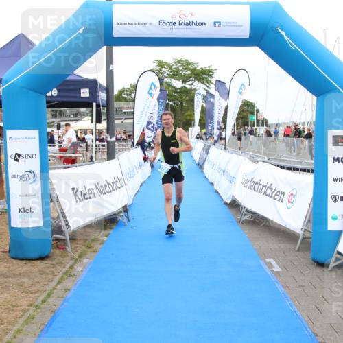 16.08.2026 - KN Förde Triathlon 2026 Markus Tischler http://msf.ph/oto/10000487 16.08.2026 12:21:10 Ziel 372, 372 meine-sportfotos.de