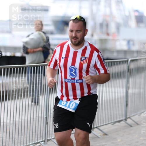16.08.2026 - KN Förde Triathlon 2026 Antke Förster http://msf.ph/oto/10000507 16.08.2026 14:27:24 Laufen  meine-sportfotos.de