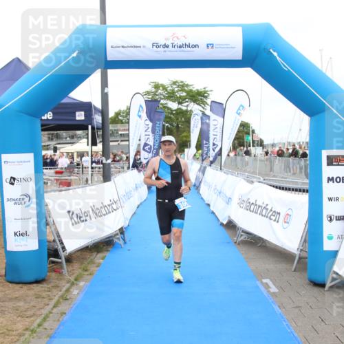 16.08.2026 - KN Förde Triathlon 2026 Markus Tischler http://msf.ph/oto/10000534 16.08.2026 12:21:29 Ziel 369, 369 meine-sportfotos.de