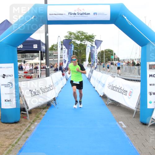 16.08.2026 - KN Förde Triathlon 2026 Markus Tischler http://msf.ph/oto/10000535 16.08.2026 12:21:50 Ziel 412, 412 meine-sportfotos.de