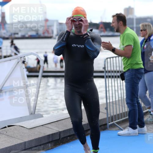 16.08.2026 - KN Förde Triathlon 2026 Antke Förster http://msf.ph/oto/10000569 16.08.2026 14:49:12 Schwimmen 2, 3, 12, 13, 14, 8, 14 meine-sportfotos.de