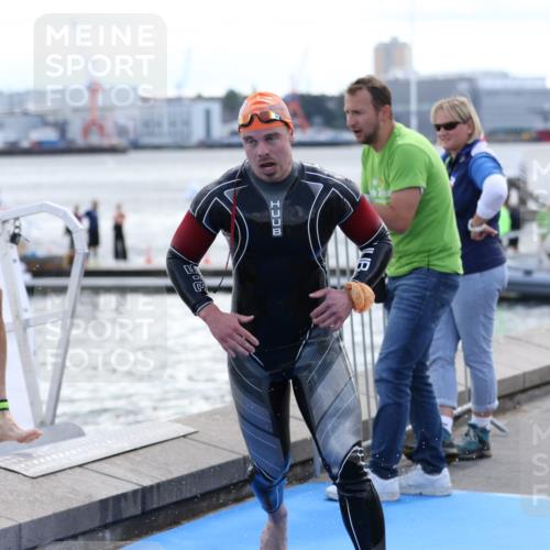 16.08.2026 - KN Förde Triathlon 2026 Antke Förster http://msf.ph/oto/10000575 16.08.2026 14:50:07 Schwimmen 4, 1, 9, 10 meine-sportfotos.de