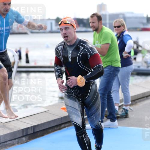 16.08.2026 - KN Förde Triathlon 2026 Antke Förster http://msf.ph/oto/10000577 16.08.2026 14:50:07 Schwimmen 4, 1, 9, 10 meine-sportfotos.de