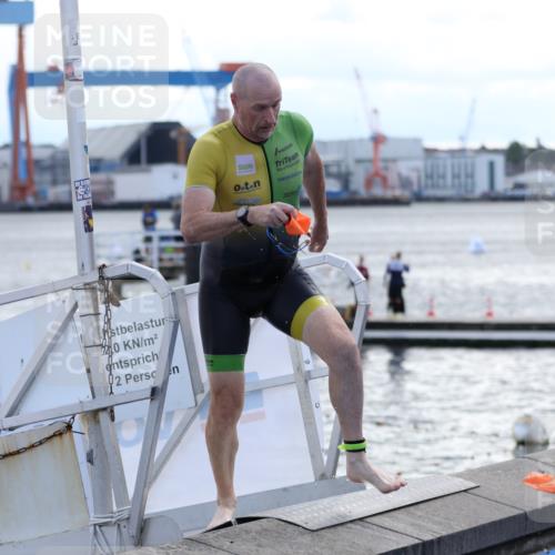 16.08.2026 - KN Förde Triathlon 2026 Antke Förster http://msf.ph/oto/10000586 16.08.2026 14:50:26 Schwimmen 1, 4, 9, 10, 9 meine-sportfotos.de