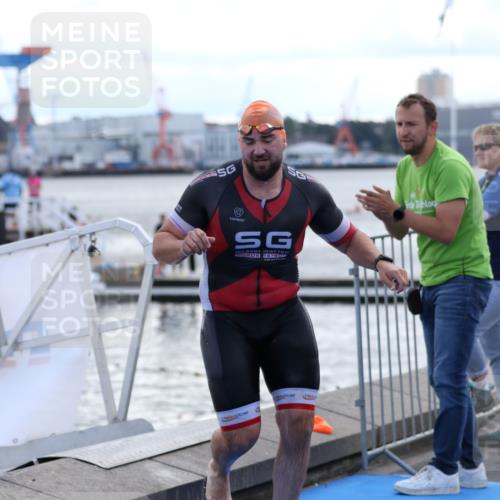 16.08.2026 - KN Förde Triathlon 2026 Antke Förster http://msf.ph/oto/10000594 16.08.2026 14:50:58 Schwimmen 6, 6 meine-sportfotos.de