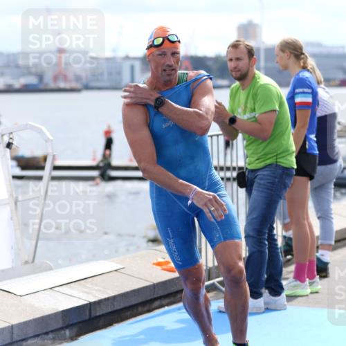 16.08.2026 - KN Förde Triathlon 2026 Antke Förster http://msf.ph/oto/10000622 16.08.2026 14:54:46 Schwimmen 24, 19, 22, 26, 27, 28, 31, 34, 35 meine-sportfotos.de
