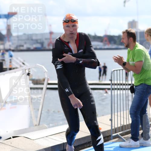 16.08.2026 - KN Förde Triathlon 2026 Antke Förster http://msf.ph/oto/10000630 16.08.2026 14:54:55 Schwimmen 22, 24, 31, 19, 26, 27, 28, 30, 34, 35, 36 meine-sportfotos.de