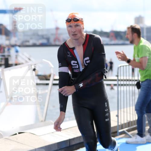 16.08.2026 - KN Förde Triathlon 2026 Antke Förster http://msf.ph/oto/10000631 16.08.2026 14:54:56 Schwimmen 22, 24, 31, 34, 19, 26, 27, 28, 30, 34, 35, 36 meine-sportfotos.de