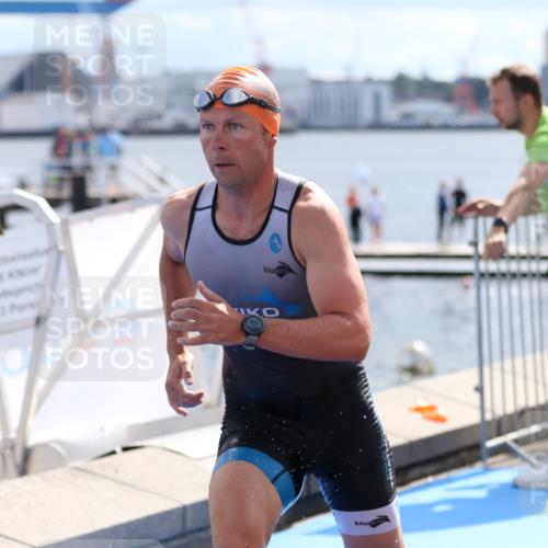16.08.2026 - KN Förde Triathlon 2026 Antke Förster http://msf.ph/oto/10000639 16.08.2026 14:55:01 Schwimmen 19, 22, 24, 31, 34, 35, 19, 21, 25, 26, 27, 28, 30, 36, 37 meine-sportfotos.de
