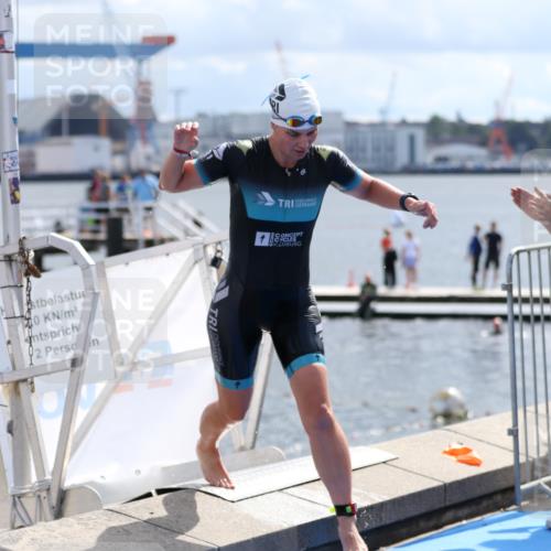 16.08.2026 - KN Förde Triathlon 2026 Antke Förster http://msf.ph/oto/10000640 16.08.2026 14:55:02 Schwimmen 19, 22, 24, 28, 31, 34, 35, 21, 25, 26, 27, 28, 30, 36, 37 meine-sportfotos.de