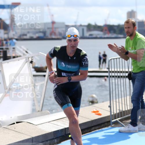 16.08.2026 - KN Förde Triathlon 2026 Antke Förster http://msf.ph/oto/10000642 16.08.2026 14:55:02 Schwimmen 19, 22, 24, 28, 31, 34, 35, 21, 25, 26, 27, 28, 30, 36, 37 meine-sportfotos.de