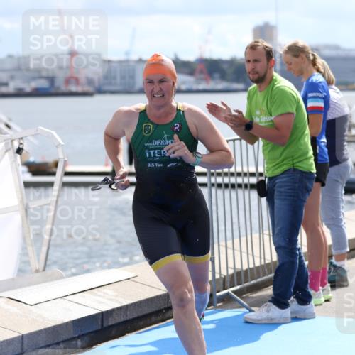 16.08.2026 - KN Förde Triathlon 2026 Antke Förster http://msf.ph/oto/10000682 16.08.2026 14:55:39 Schwimmen 21, 23, 25, 29, 30, 36, 37, 17, 18 meine-sportfotos.de