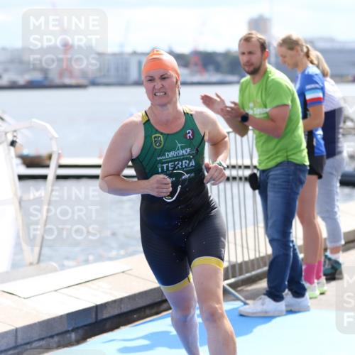 16.08.2026 - KN Förde Triathlon 2026 Antke Förster http://msf.ph/oto/10000683 16.08.2026 14:55:39 Schwimmen 21, 23, 25, 29, 30, 36, 37, 17, 18 meine-sportfotos.de