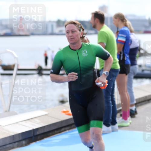16.08.2026 - KN Förde Triathlon 2026 Antke Förster http://msf.ph/oto/10000696 16.08.2026 14:56:02 Schwimmen 17, 18, 23, 29, 32 meine-sportfotos.de