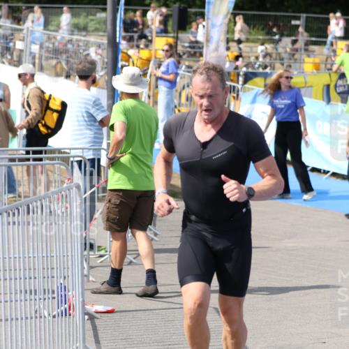 16.08.2026 - KN Förde Triathlon 2026 Antke Förster http://msf.ph/oto/10000726 16.08.2026 15:03:25 Laufen  meine-sportfotos.de