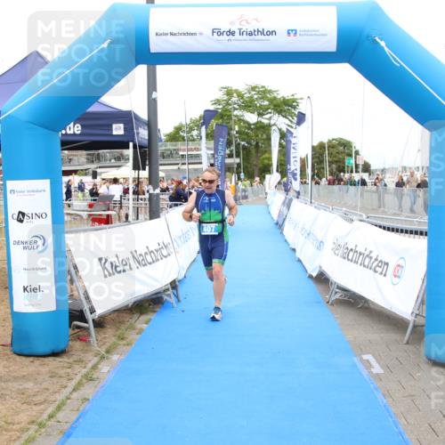 16.08.2026 - KN Förde Triathlon 2026 Markus Tischler http://msf.ph/oto/10000727 16.08.2026 12:23:44 Ziel 407, 407 meine-sportfotos.de