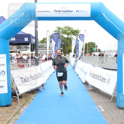 16.08.2026 - KN Förde Triathlon 2026 Markus Tischler http://msf.ph/oto/10000761 16.08.2026 12:24:21 Ziel 374, 374 meine-sportfotos.de