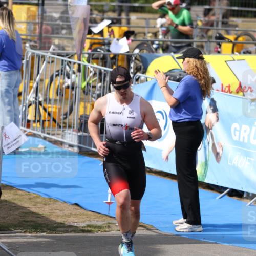 16.08.2026 - KN Förde Triathlon 2026 Antke Förster http://msf.ph/oto/10000772 16.08.2026 15:07:26 Laufen  meine-sportfotos.de