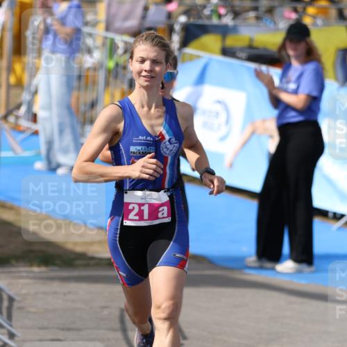 16.08.2026 - KN Förde Triathlon 2026 Antke Förster http://msf.ph/oto/10000803 16.08.2026 15:08:14 Laufen  meine-sportfotos.de