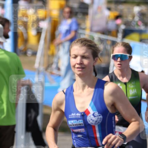 16.08.2026 - KN Förde Triathlon 2026 Antke Förster http://msf.ph/oto/10000806 16.08.2026 15:08:15 Laufen  meine-sportfotos.de