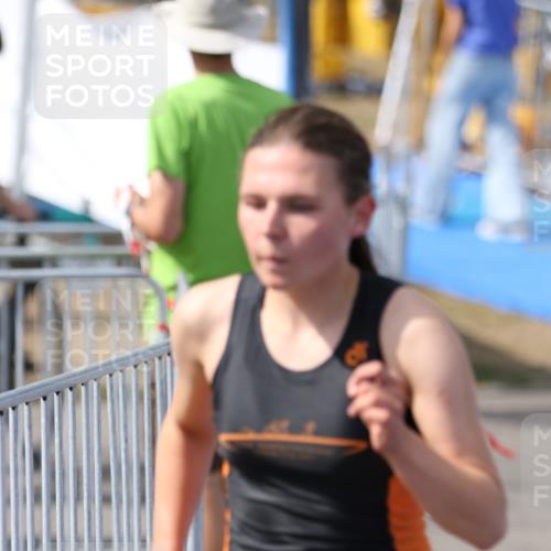 16.08.2026 - KN Förde Triathlon 2026 Antke Förster http://msf.ph/oto/10000814 16.08.2026 15:08:33 Laufen  meine-sportfotos.de