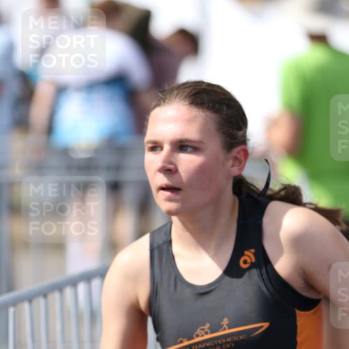 16.08.2026 - KN Förde Triathlon 2026 Antke Förster http://msf.ph/oto/10000815 16.08.2026 15:08:33 Laufen  meine-sportfotos.de