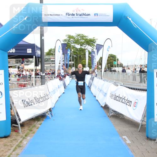 16.08.2026 - KN Förde Triathlon 2026 Markus Tischler http://msf.ph/oto/10000840 16.08.2026 12:25:43 Ziel 414, 417, 414, 417 meine-sportfotos.de