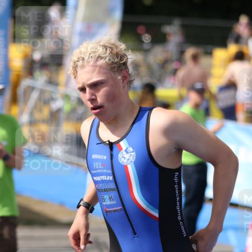 16.08.2026 - KN Förde Triathlon 2026 Antke Förster http://msf.ph/oto/10000862 16.08.2026 15:22:10 Laufen  meine-sportfotos.de