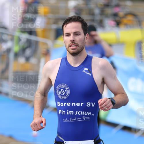 16.08.2026 - KN Förde Triathlon 2026 Antke Förster http://msf.ph/oto/10000900 16.08.2026 15:25:57 Laufen  meine-sportfotos.de