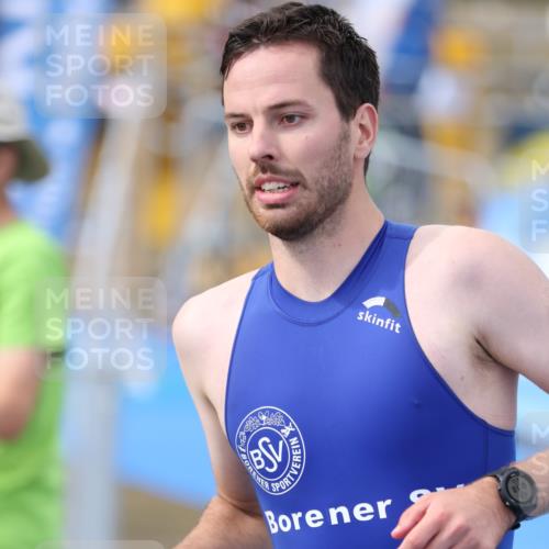 16.08.2026 - KN Förde Triathlon 2026 Antke Förster http://msf.ph/oto/10000903 16.08.2026 15:25:58 Laufen  meine-sportfotos.de