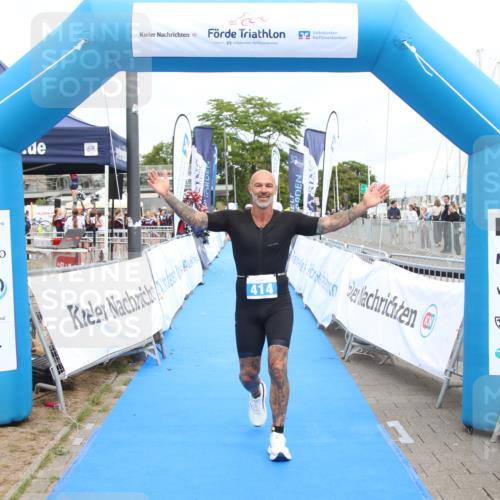 16.08.2026 - KN Förde Triathlon 2026 Markus Tischler http://msf.ph/oto/10000909 16.08.2026 12:25:45 Ziel 414, 417, 414, 417 meine-sportfotos.de