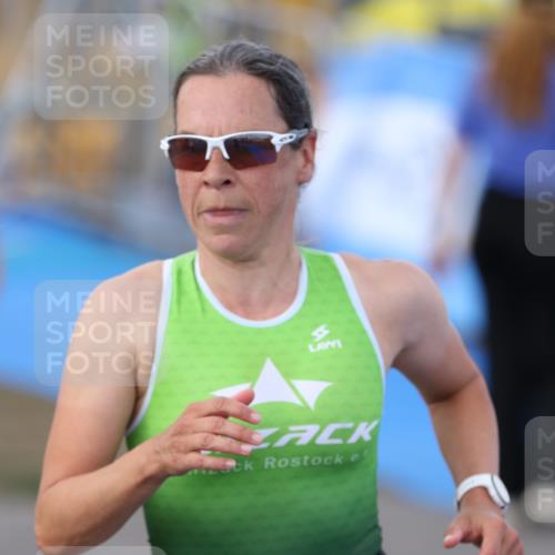 16.08.2026 - KN Förde Triathlon 2026 Antke Förster http://msf.ph/oto/10000993 16.08.2026 15:33:19 Laufen  meine-sportfotos.de