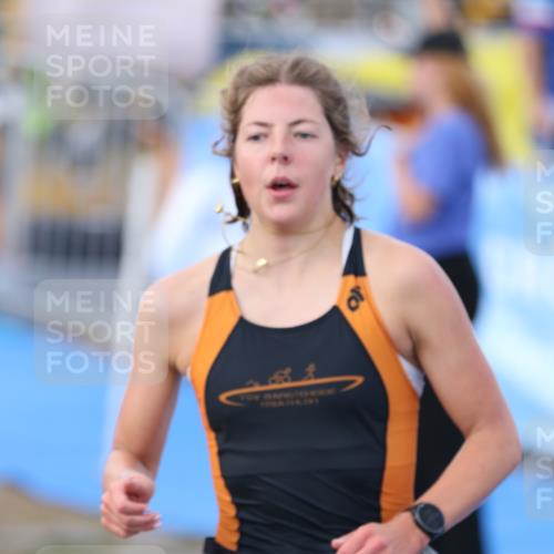 16.08.2026 - KN Förde Triathlon 2026 Antke Förster http://msf.ph/oto/10001019 16.08.2026 15:34:13 Laufen  meine-sportfotos.de