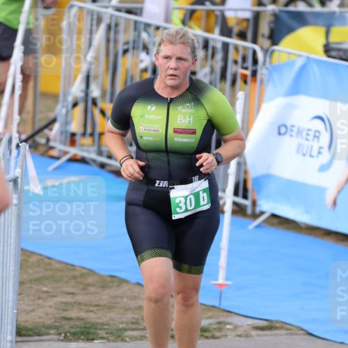 16.08.2026 - KN Förde Triathlon 2026 Antke Förster http://msf.ph/oto/10001036 16.08.2026 15:34:42 Laufen  meine-sportfotos.de