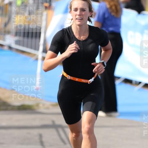 16.08.2026 - KN Förde Triathlon 2026 Antke Förster http://msf.ph/oto/10001083 16.08.2026 15:38:26 Laufen  meine-sportfotos.de