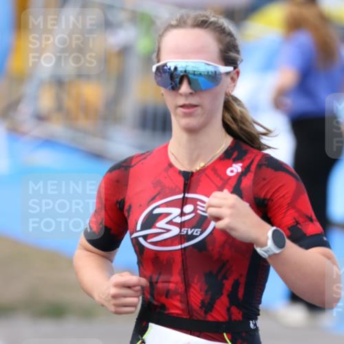 16.08.2026 - KN Förde Triathlon 2026 Antke Förster http://msf.ph/oto/10001090 16.08.2026 15:42:17 Laufen  meine-sportfotos.de
