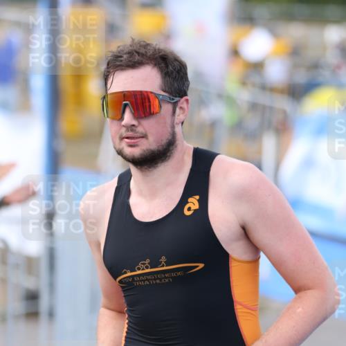 16.08.2026 - KN Förde Triathlon 2026 Antke Förster http://msf.ph/oto/10001105 16.08.2026 15:44:03 Laufen  meine-sportfotos.de