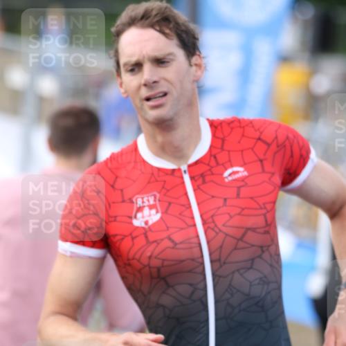 16.08.2026 - KN Förde Triathlon 2026 Antke Förster http://msf.ph/oto/10001113 16.08.2026 15:44:39 Laufen  meine-sportfotos.de