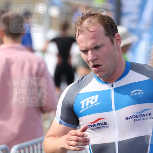 16.08.2026 - KN Förde Triathlon 2026 Antke Förster http://msf.ph/oto/10001128 16.08.2026 15:47:45 Laufen  meine-sportfotos.de